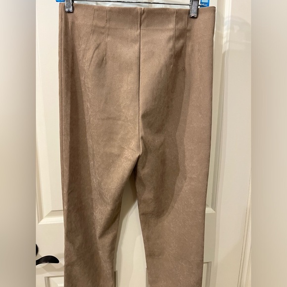Zara Beige High-Waisted Women's Pants - Picture 5 of 5